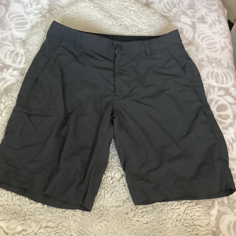 The North Face Dark Gray Chino Shorts EUC